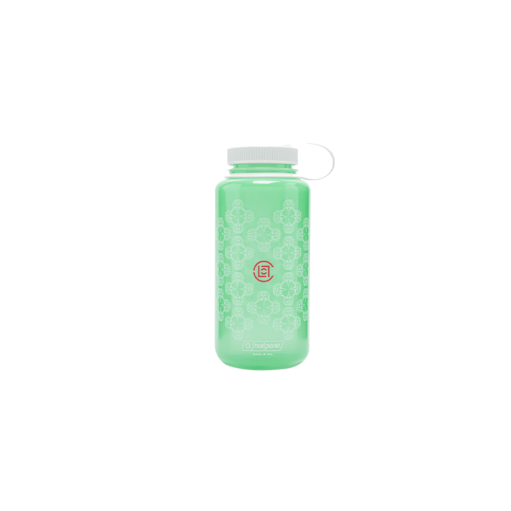 CLOT LION PLASTIC BOTTLE GREEN