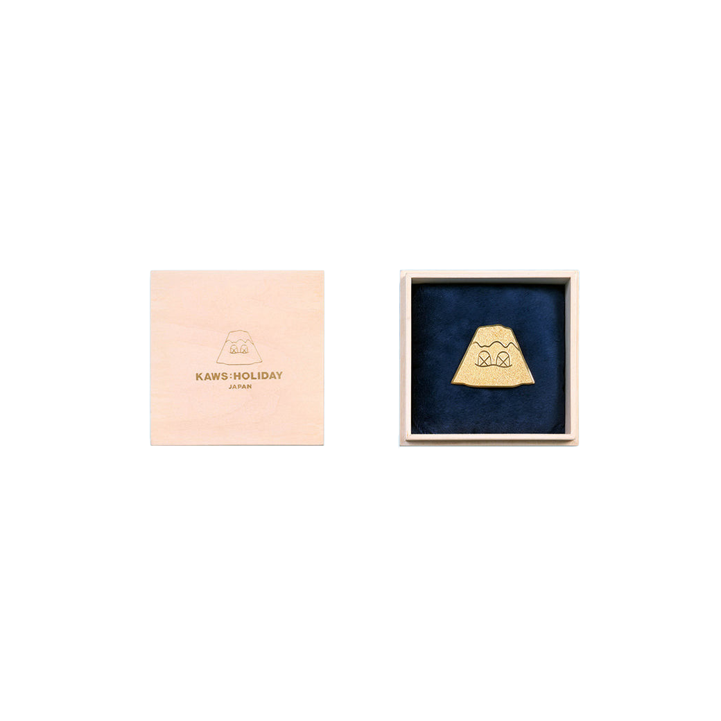 KAWS FUJI HOLIDAY PIN EXCLUSIVE GOLD