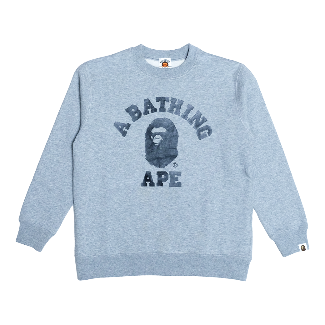 A BATHING APE KIDS COLLEGE CREWNECK SWEATER GREY